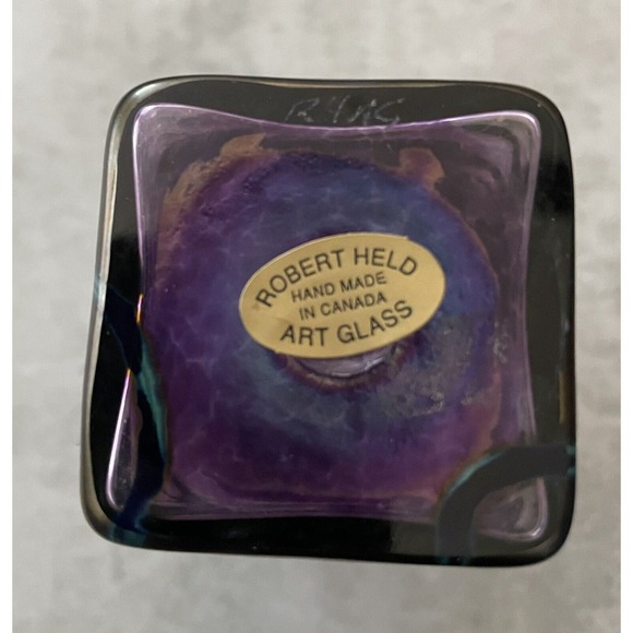 Robert Held 4” Small Triangular Purple Bud Vase w/Iridescent Swirl Design SIGNED - Picture 7 of 12